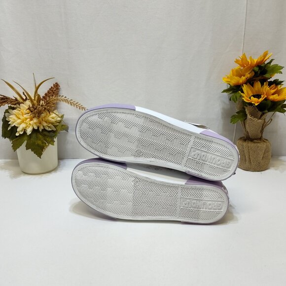 Disney Stitch Low Top Sneakers Womens 9.5 Lace-Up Glitter Accents Charm Keychain - Picture 8 of 9